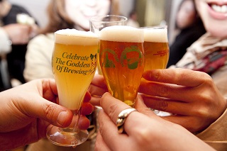 �e�B�X�e�B���O�O���X�Ŋ��t